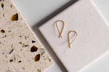 Load image into Gallery viewer, Ivy Earring (Small)